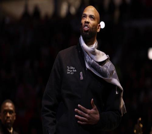 體壇聯(lián)播維拉爆冷不敵英超墊底狼隊(duì)，徐彬斬獲留洋首個助攻