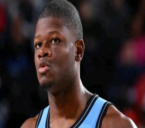 簽約達(dá)成！前快船2米13大中鋒，成功殺回NBA！