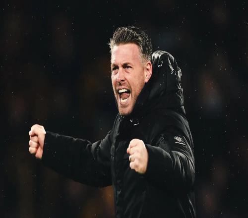 狼隊(duì)主帥談埃梅里：我們就贏了兩場(chǎng)球，結(jié)果對(duì)手主帥都消失了