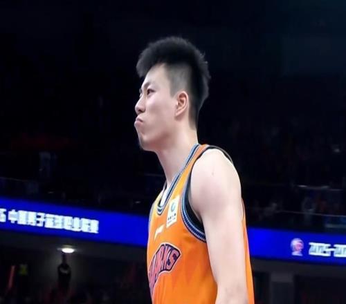 張鎮(zhèn)麟遞補(bǔ)入選全明星，世預(yù)賽3投0中，正負(fù)值全隊(duì)最低