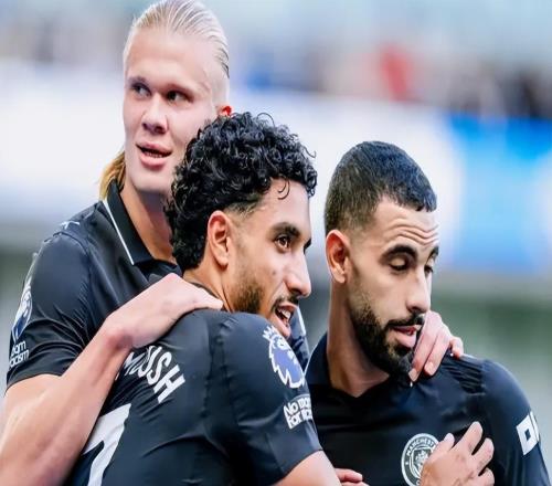 曼城VS利茲聯(lián)：王牌鐵腰坐鎮(zhèn)，英格蘭雙星領(lǐng)銜，雙前鋒聯(lián)袂出擊