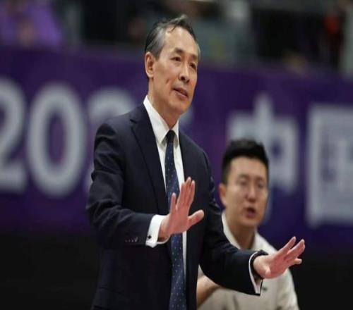 CBA最新消息！曝頂級小外援加盟北京首鋼，廣東宏遠新星賽季報銷