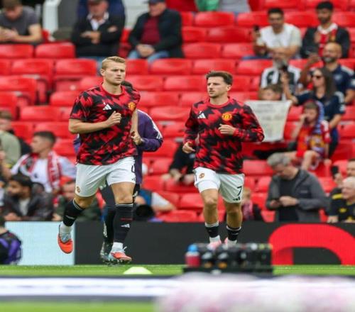 曼聯(lián)官宣四人傷缺！芒特恢復(fù)訓(xùn)練或戰(zhàn)紐卡，卡里克力挺續(xù)約馬奎爾