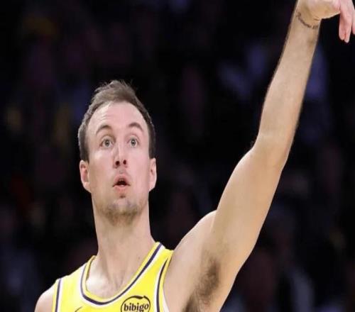 湖人大勝勇士！三核轟66分，替補齊發(fā)揮，勇士3首發(fā)狂鐵！