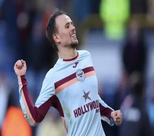 小蜜蜂進(jìn)球功臣達(dá)姆斯高：主教練越來越自信了，他在不斷進(jìn)步