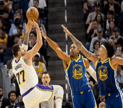 東契奇26+6+8湖人大勝勇士結(jié)束3連敗勒布朗22+7+9