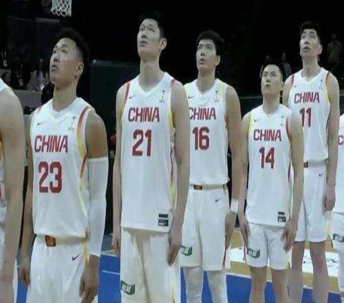 不是胡金秋趙繼偉，中國(guó)男籃贏球第一功臣揭曉，打服中國(guó)臺(tái)北隊(duì)