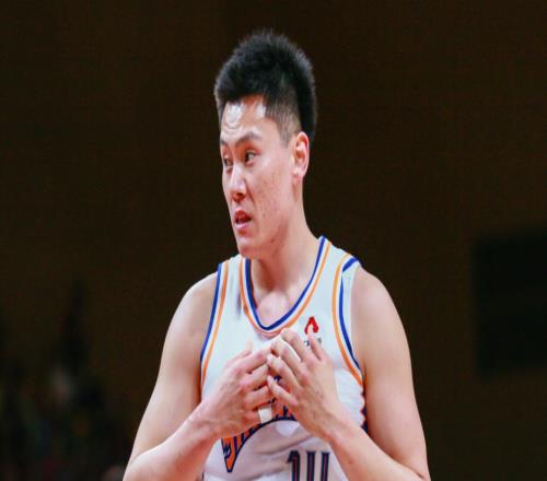 正負(fù)值最高！他只打第二場(chǎng)國(guó)家隊(duì)比賽，卻成了男籃贏球最大功臣！