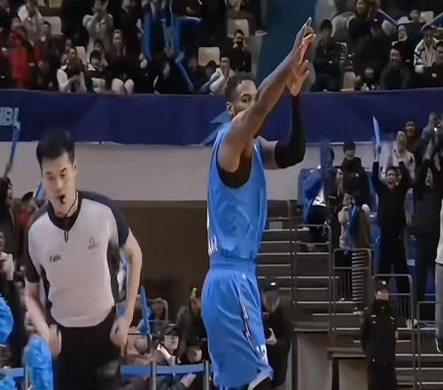 恭喜威姆斯！正式升任教練一職，未來有望執(zhí)教廣東隊(duì)