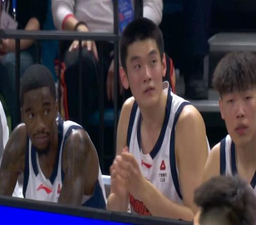 不打了！廣東隊迎來重大打擊，杜鋒痛失“救火外援”