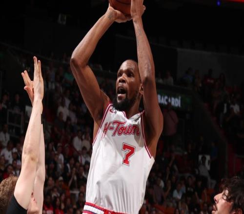 火箭出現(xiàn)內(nèi)訌！杜蘭特空砍32分，申京阿門拖后腿，伊森叫板烏度卡