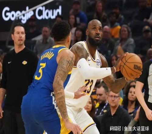 湖人兩點進(jìn)步明顯，詹姆斯賽后攤牌！東契奇歷史第五，一人被忽視