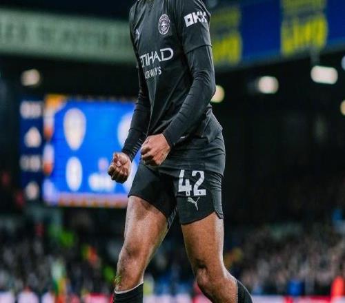 塞梅尼奧一劍封喉，曼城10險勝利茲聯(lián)，英超豪取4連勝施壓阿森納