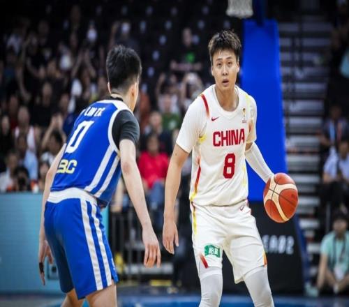 又一次拖了球隊(duì)的后腿，中國(guó)隊(duì)真不應(yīng)該再招這位愛惹麻煩的球員了