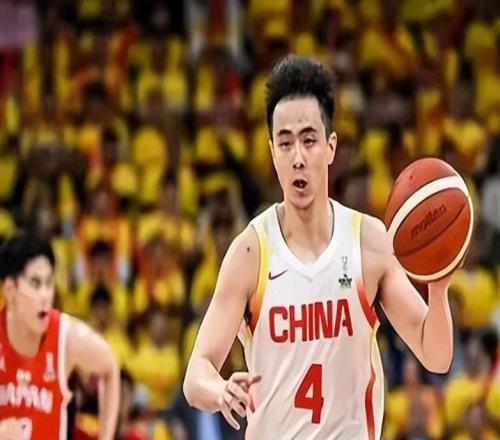 中國男籃為什么能逆轉日本郭士強毫不客氣說出原因，說得太實在