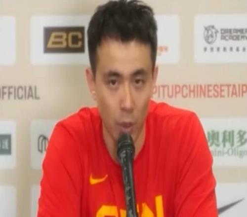 趙繼偉：中國(guó)男籃空前團(tuán)結(jié)，希望這兩場(chǎng)比賽喚醒所有中國(guó)球員