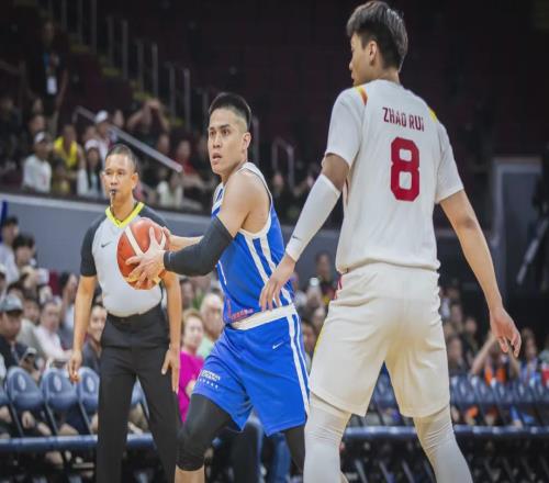 末節(jié)大逆轉(zhuǎn)！中國(guó)男籃擊敗省隊(duì)！謝謝你，趙繼偉