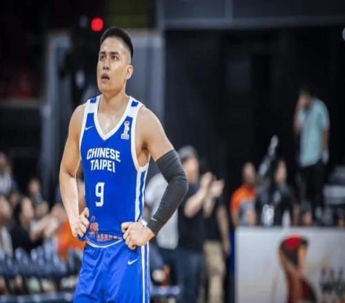 陳盈駿發(fā)布會(huì)回應(yīng)輸球！多次強(qiáng)調(diào)可惜，直指攻守執(zhí)行已經(jīng)很好了！