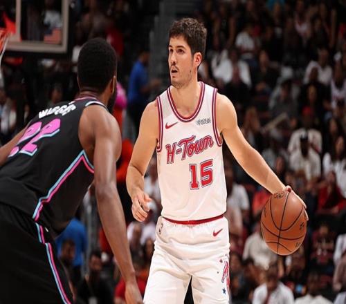 后場新星關鍵時刻手感不佳，結果火箭也隨即輸掉了比賽