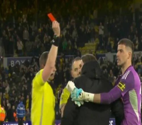 英媒：利茲聯將為紅牌上訴，法爾克稱還沒說話呢就被罰下了