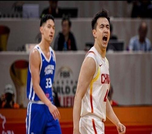 中國(guó)男籃10093戰(zhàn)勝中國(guó)臺(tái)北隊(duì)收獲兩連勝掌握出線主動(dòng)權(quán)