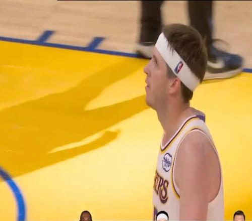 屠殺！湖人129101勇士！誰(shuí)是本場(chǎng)贏球最大功臣數(shù)據(jù)不會(huì)說(shuō)謊