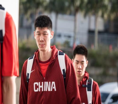 7872，中國(guó)男籃傳來喜訊！日本幫大忙了，晉級(jí)形勢(shì)豁然開朗