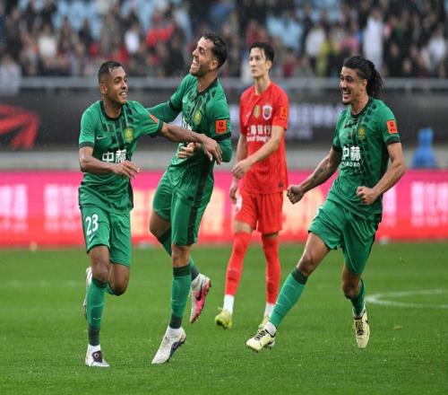 國安20海港！第3次+22年后再奪超級杯冠軍達(dá)萬世界波海港3連亞