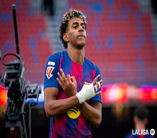 41！18歲天才世界波+完美戴帽22場(chǎng)造22球11.1億豪門完勝聯(lián)賽第3