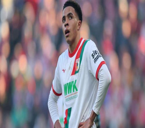 美國最年輕的德甲國腳一米九三的右邊后衛(wèi)班克斯