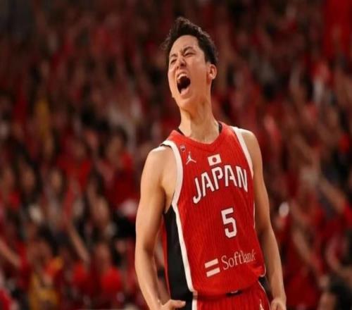 狂轟11分19助4板！男籃世預賽該慶幸他缺席：趙繼偉真防不住他