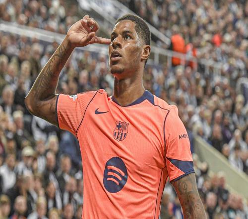 三贏交易！英媒：巴薩3000萬歐分期買斷拉什福德，大幅降薪簽3年