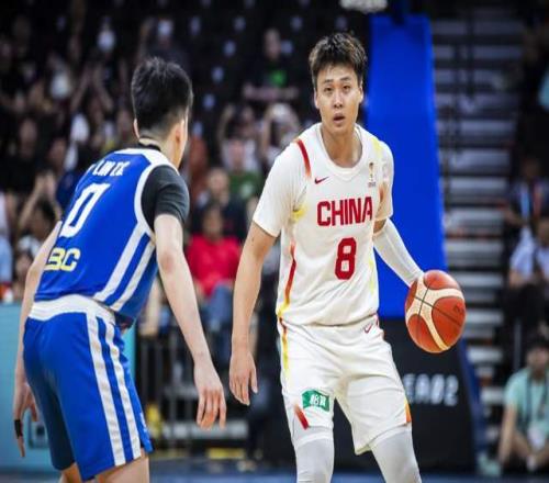 中國男籃逆轉(zhuǎn)揪出最大毒瘤！13中2險些葬送好局，郭士強看走眼了