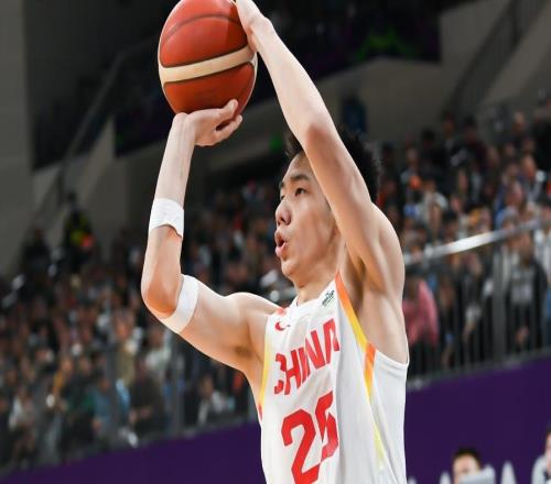 兩場世預賽廣廈雙核侵略性拉滿！胡金秋統領起勢，朱俊龍成頂級3D