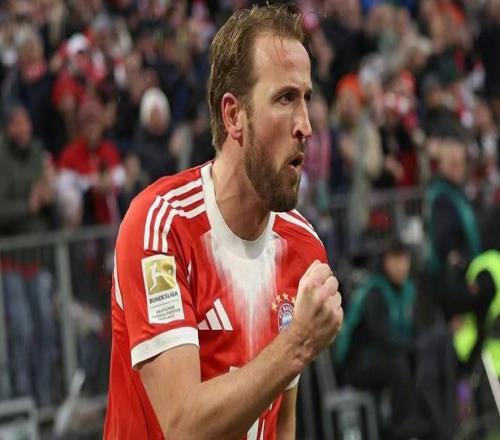 凱恩雙響隊(duì)史第一人，基米希絕殺，拜仁32逆轉(zhuǎn)多特11分領(lǐng)跑德甲