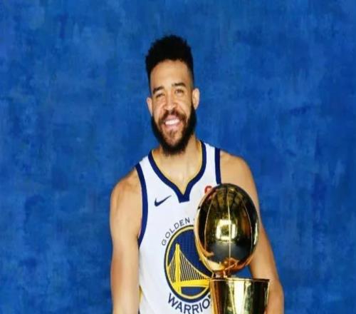 超級(jí)外援終于來(lái)了！NBA總冠軍中鋒登陸CBA，或改變爭(zhēng)冠格局