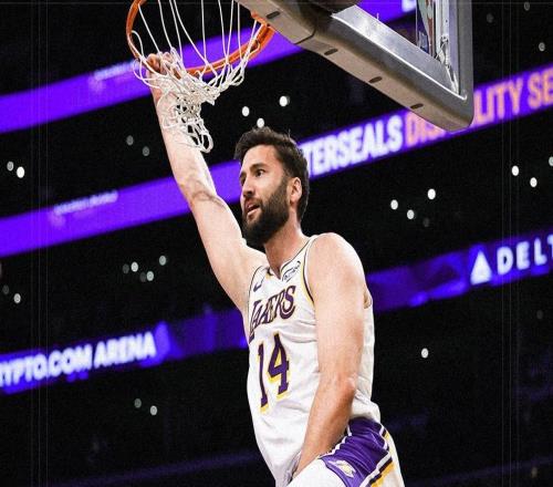 湖人24分大勝國王，詹姆斯24分5助！威少14分，湖人整體漸入佳境