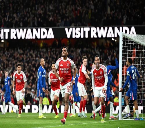 隨著阿森納21切爾西英超最新積分榜！曼聯(lián)沖到第3熱刺瀕臨降級(jí)