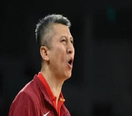 男籃二連勝，郭士強不用下課，張鎮(zhèn)麟、焦泊喬不該再入選國家隊