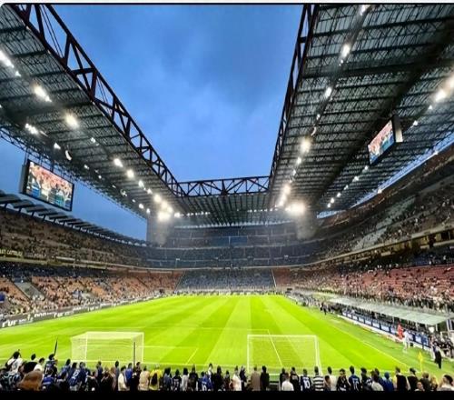 申花奪冠穩(wěn)了，9：2大勝山東泰山，一周三賽導(dǎo)致泰山崩塌，誰(shuí)之過(guò)