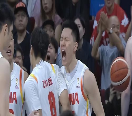 破案了！中國男籃依靠誰逆轉(zhuǎn)了臺(tái)北隊(duì)楊鳴發(fā)視頻道出三人名字