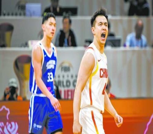 末節(jié)逆轉(zhuǎn)！中國男籃世預賽兩連勝