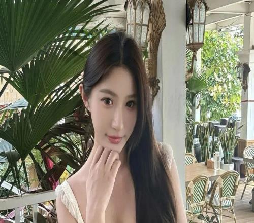 老詹終于高興了，他都跳舞了！