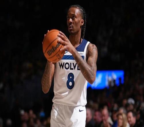 面對老東家掘金打出驚艷表現(xiàn)，后場新星已經(jīng)在森林里站穩(wěn)腳跟了