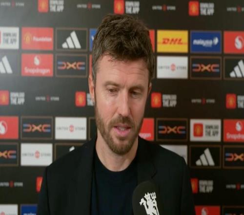 卡里克：B費(fèi)在關(guān)鍵時(shí)刻總會(huì)站出來(lái)，今天所有人表現(xiàn)都很好