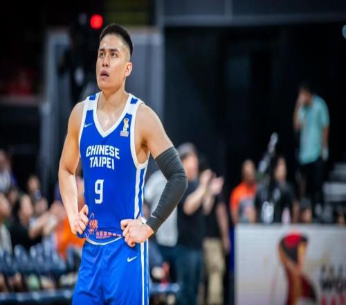 讓你不選我！廣廈寶島內(nèi)援盛贊胡金秋朱俊龍若有他男籃想贏很難