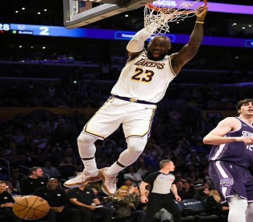 逼近西部第5！東契奇28+9，詹姆斯24分，湖人24分大勝國王