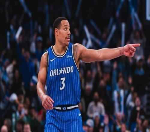 坎寧安29+7+11杜倫兩雙，班凱羅尷尬準(zhǔn)三雙，活塞逆轉(zhuǎn)魔術(shù)奪3連勝