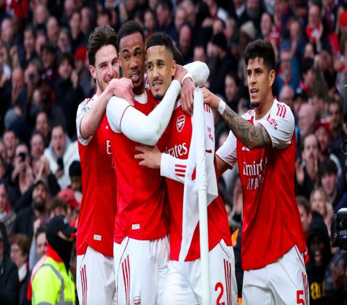 豪門悲喜夜：曼聯(lián)21逆轉(zhuǎn)進(jìn)前3阿森納21切爾西熱刺12十輪不勝