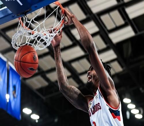 曝青島男籃大外援確定！身高2米16，或改變CBA爭冠格局